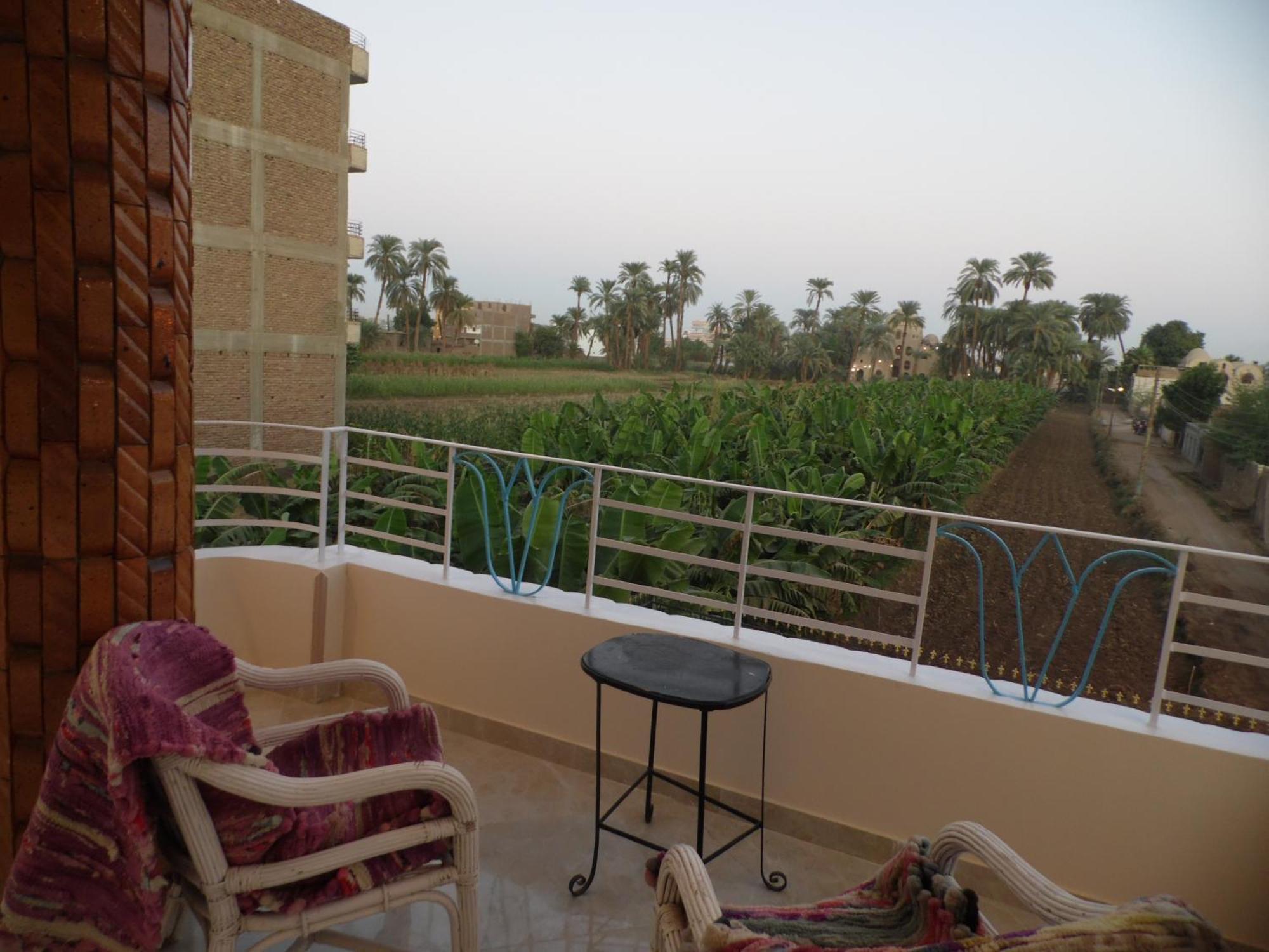 Nour House Apartment Luxor Exterior photo